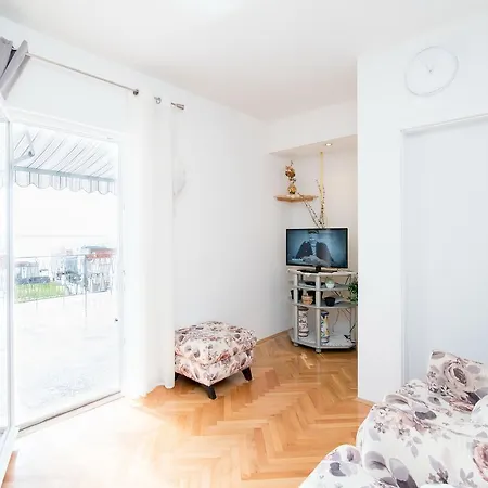 Apartment Seventh Heaven Podstrana Buitenkant foto